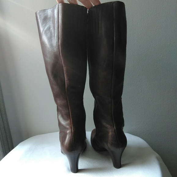 Born Brown Boots - Picture 6 of 8